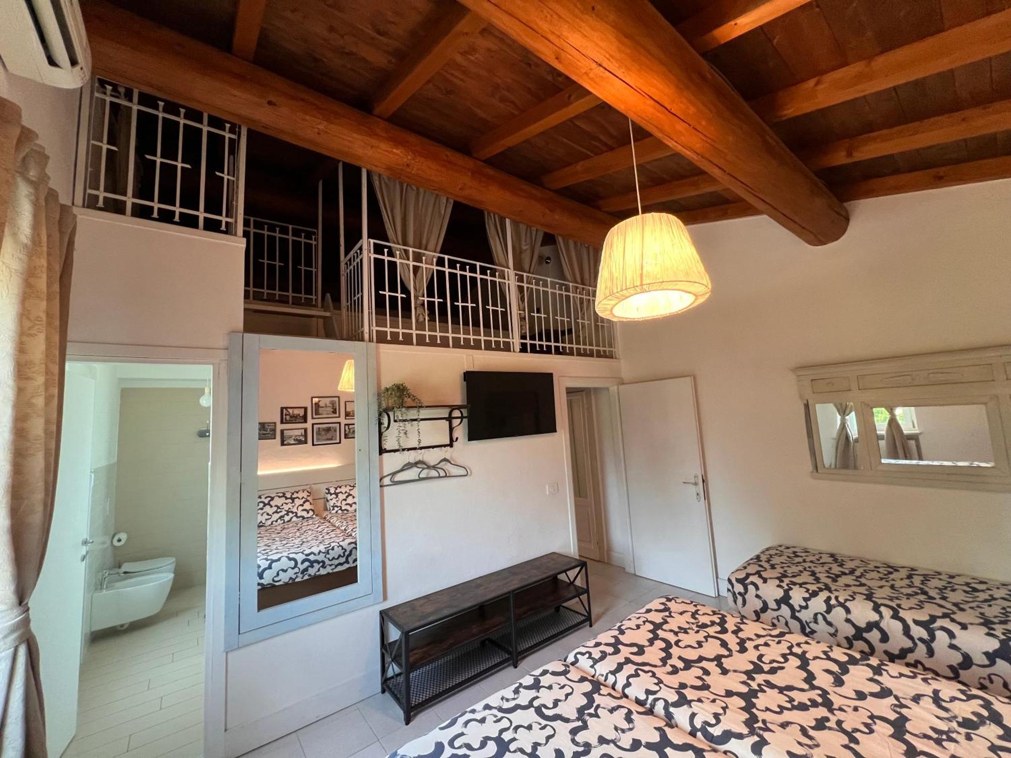 Appartamento "Casa Vacanze Corte Ara Decima" Sona Buitenkant foto