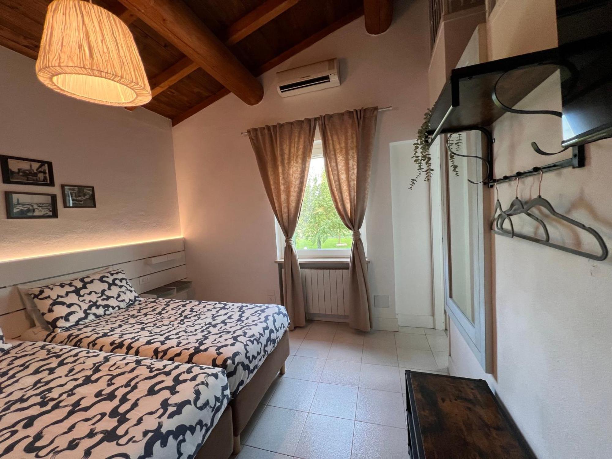 Appartamento "Casa Vacanze Corte Ara Decima" Sona Buitenkant foto