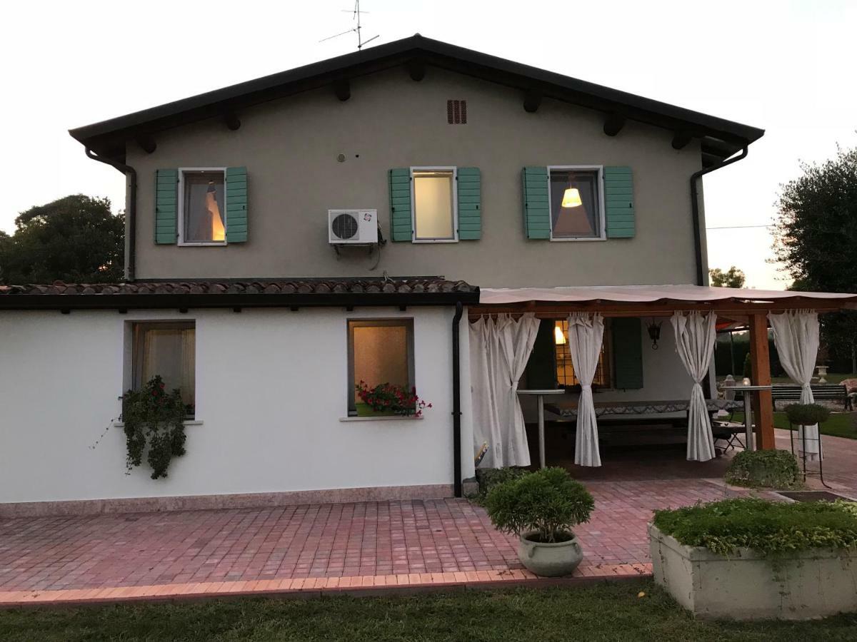 Appartamento "Casa Vacanze Corte Ara Decima" Sona Buitenkant foto