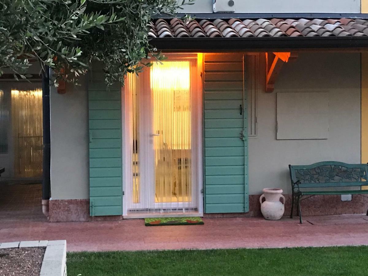 Appartamento "Casa Vacanze Corte Ara Decima" Sona Buitenkant foto